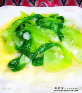 Chinese cabbage with garlic