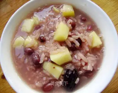 Apple, red bean, glutinous rice porridge
