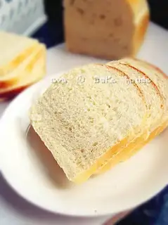 Oil-free milk salty toast