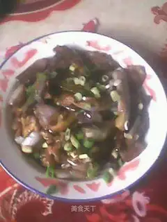 Sauce fried minced pork and eggplant