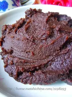 Red bean paste stuffing
