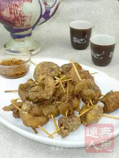 toothpick and fat sausage