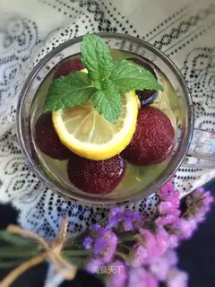Simple fruit tea
