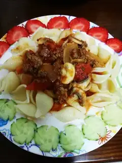 Tomato macaroni