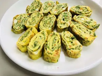Celery carrot egg rolls