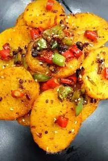 Spicy potato chips
