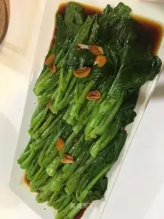 Garlic cabbage