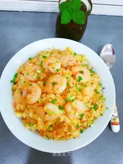 Hot cabbage shrimp fried rice