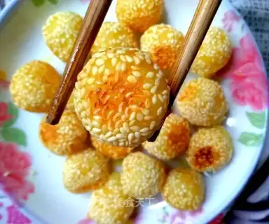 Potato sesame ball