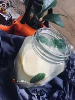 I'll have a lemonade