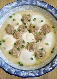 Meatball steamed eggs
