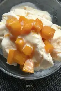 Mango ice cream