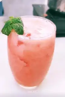 Strawberry ice cream