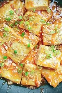 Sugar and tofu