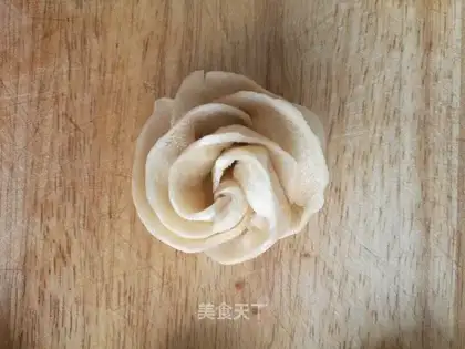 Steam rose rolls