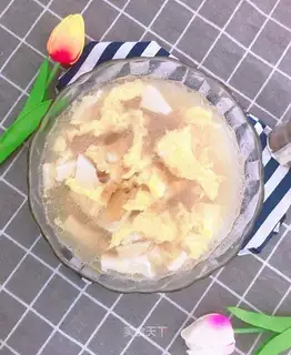Tofu egg soup for fans
