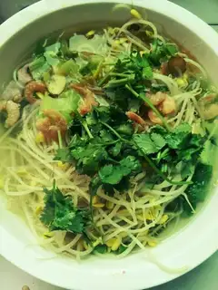Bean sprouts