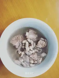Pork bellybread soup