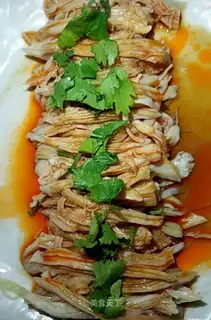 A home-size chicken