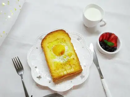 Egg cheese toast