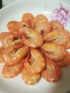 White burning shrimp