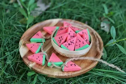 Watermelon cookies