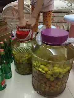 Blue plum wine