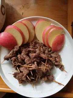 Toothpick beef
