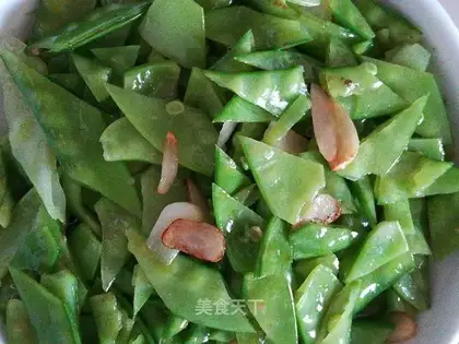 Garlic Dutch beans