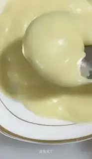 Homemade salad sauce