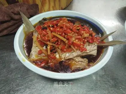 Tea and steamed fish