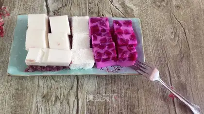 Coconut cake