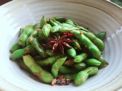 Spicy soybeans