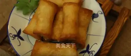 The tide of spring rolls
