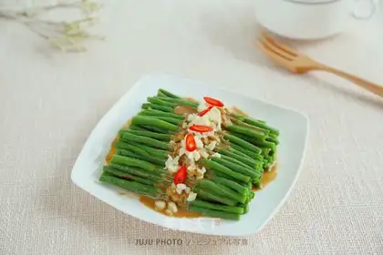 Spaghetti beans