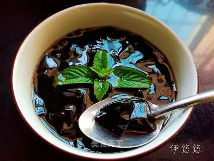 Mint black powder