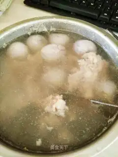 Pie tarts soup