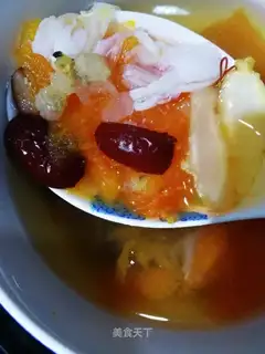 Pumpkin's making snow clams