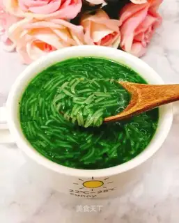 Spinach noodles