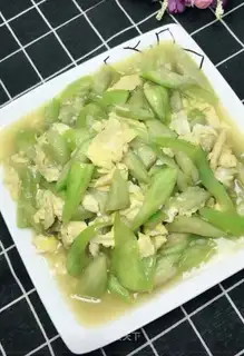 Smelt fried eggs