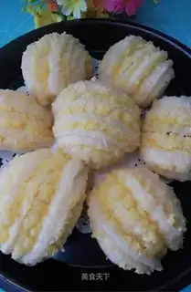 Coconut milk roll