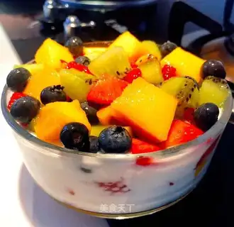 Fruit yogurt