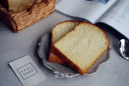 Yogurt toast