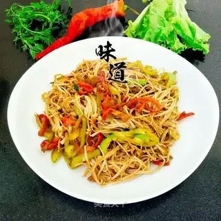 Spicy golden mushrooms