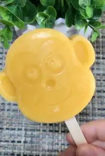 Mango milk ice cream