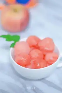 Watermelon hockey