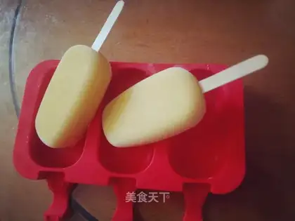 Mango ice cream