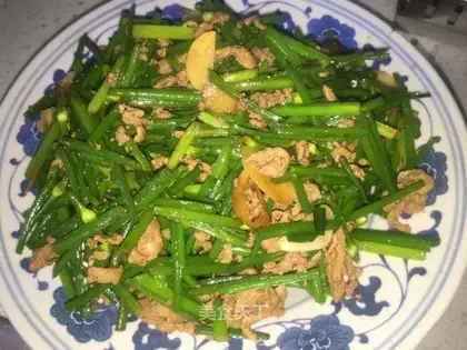 Scrambled meat
