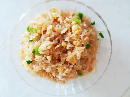 Egg fans fried rice