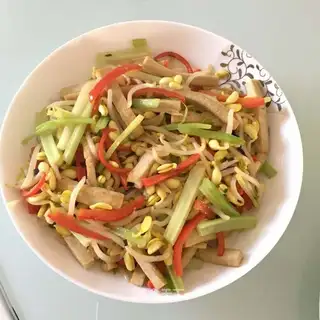 Soy sprouts
